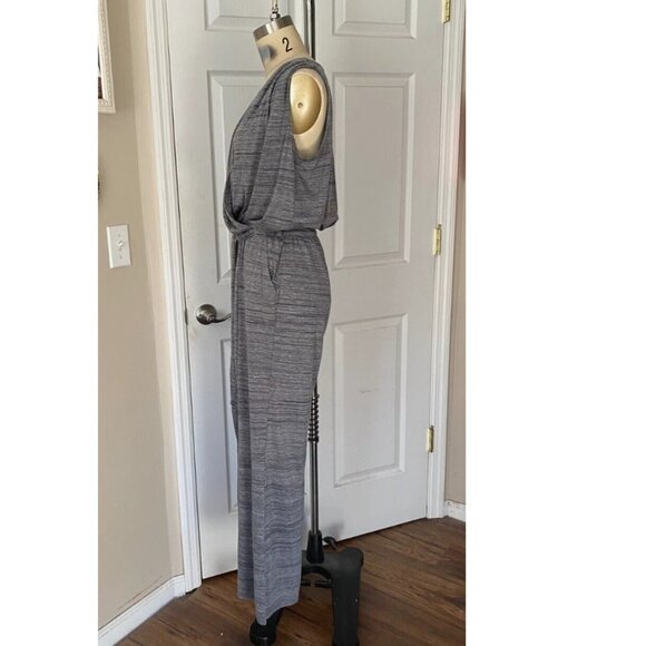 NY & Co. Heather Gray Smocked Belted Waist Cocktail JUMPSUIT Romper *X-SMALL* - Picture 3 of 7